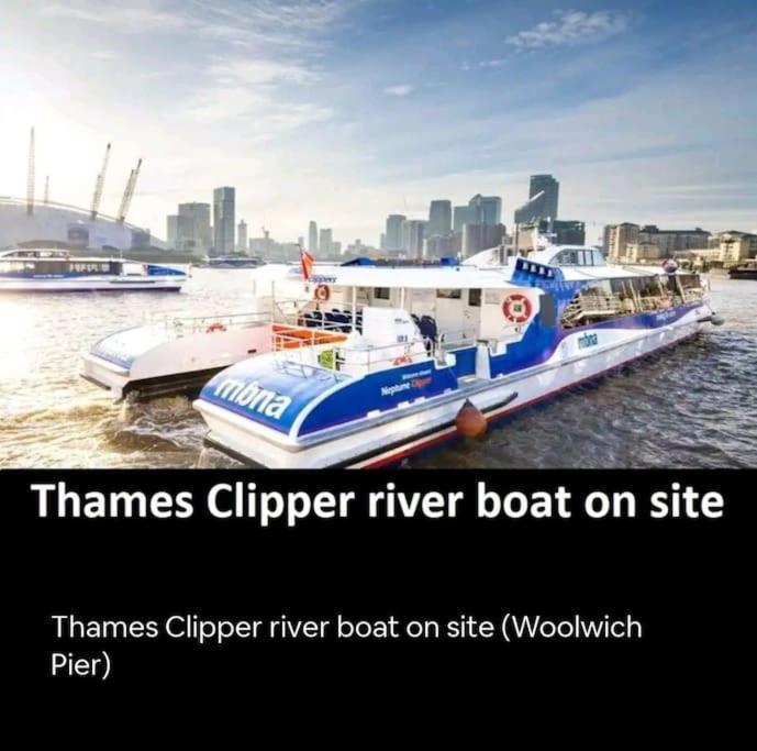 Snuggle Inn - Riverside Apartments - Views Over Looking London River Thames, Close To O2 Arena, London Excel, London City Airport, Thames Clipper- River Boat Service, Woolwich Ferry, Onsite Parking, Twin Room Option Available Екстериор снимка